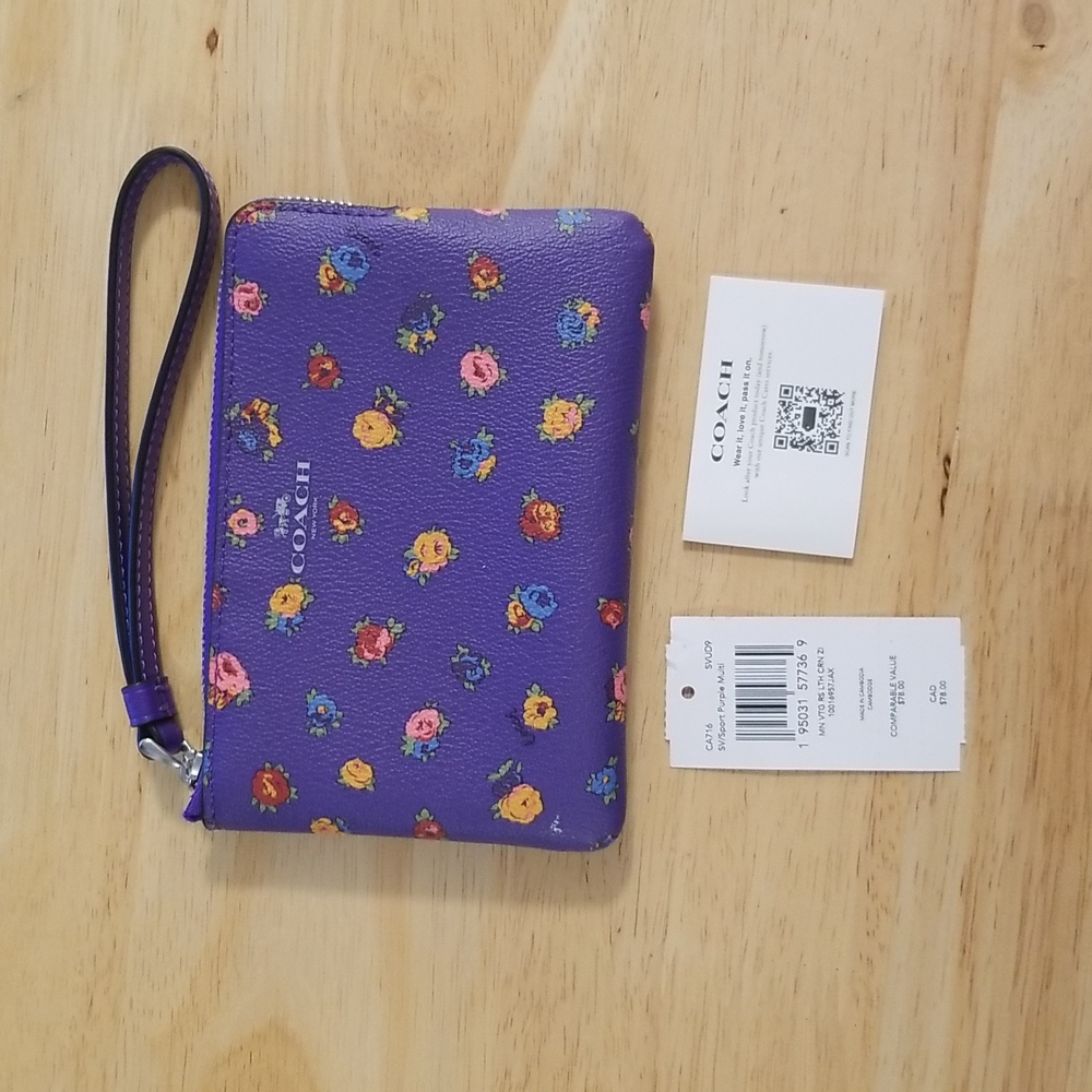 Coach Purple Mini Vintage Rose Corner Zip Wristlet, Brand New!
